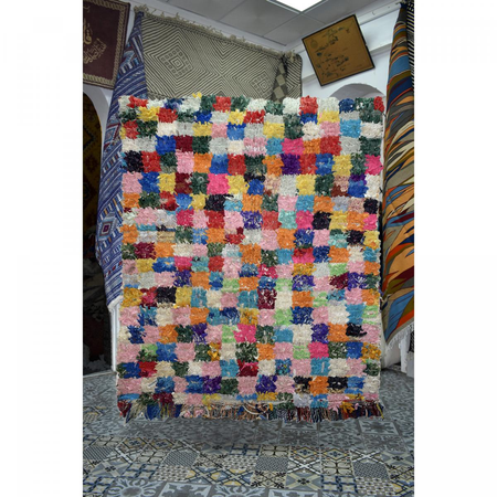 Tapis berbère noué main en tissu recyclé BOUCHAROUITE AV