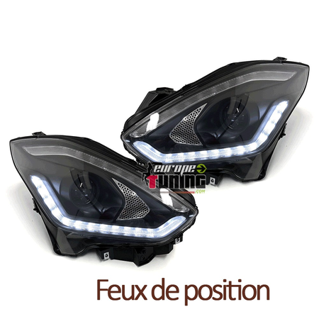 PHARES NOIRS CLIGNOTANTS DYNAMIQUES AVEC FEUX DE JOUR POUR SUZUKI SWIFT III 2017- (05505)