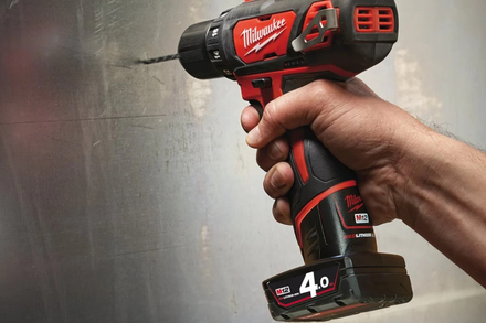 Perceuse-visseuse 12 V M12 BDD-202C + 2 batteries 2 Ah + chargeur en coffret - MILWAUKEE TOOL - 4933441915