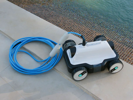Robot de piscine électrique Mia pour piscine à fond plat - Bestway