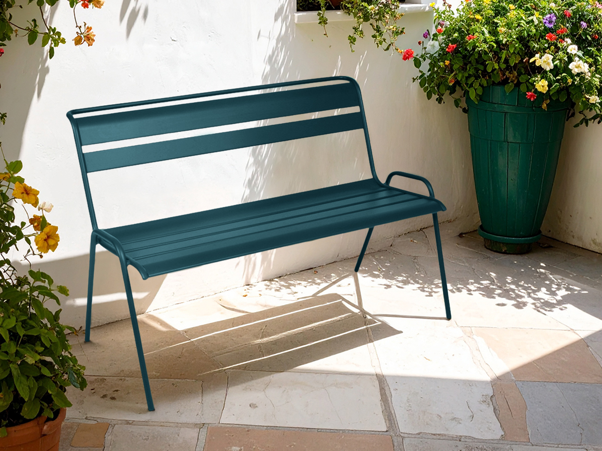 Banc de jardin en métal Monceau Bleu Acapulco - Fermob