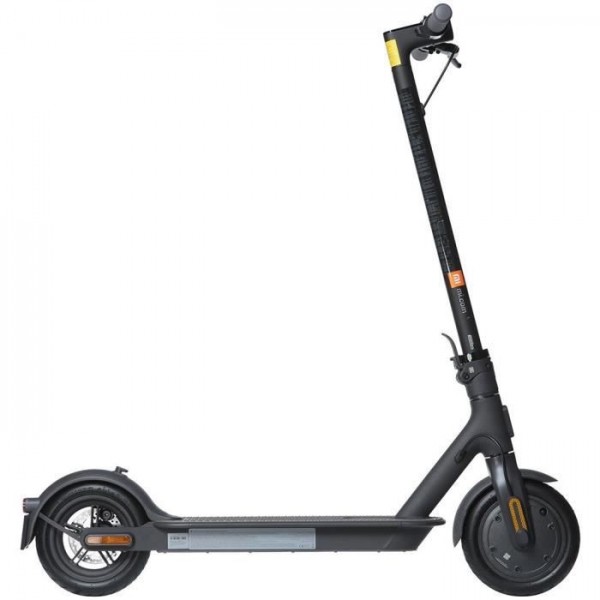 Trottinette Electrique XIAOMI  connectée Essential FR avec cadenas intégré