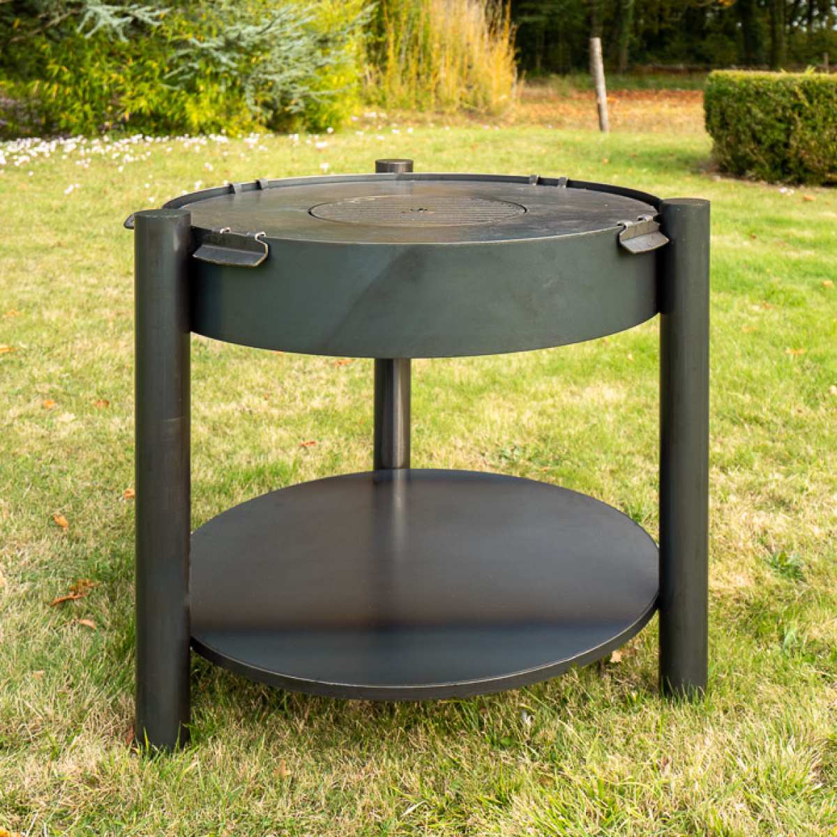 Grand brasero barbecue avec plancha - Plancha grill acier