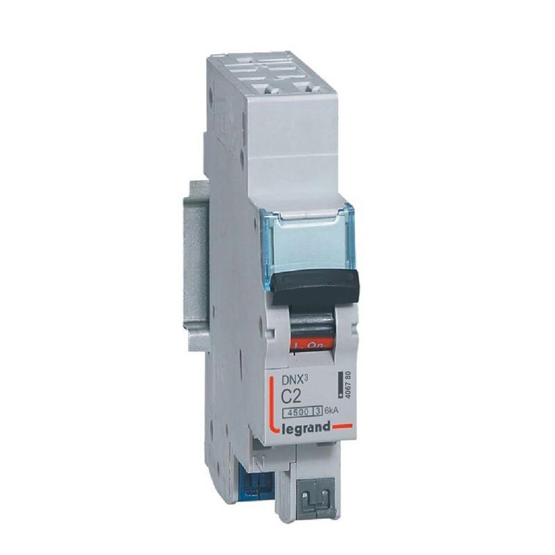 Disjoncteur phase + neutre DNX³ 4500 6kA arrivée bornes automatiques 1 module 1P+N 230V 2A - LEGRAND - 406780