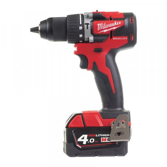 Perceuse à percussion 18V M18 CBLPD-402C + 2 batteries 4Ah + chargeur + coffret - MILWAUKEE TOOL - 4933464537