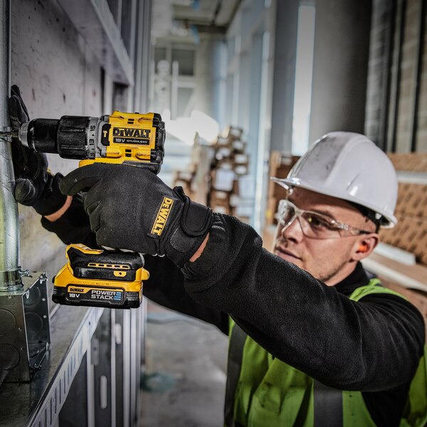 Perceuse-visseuse à percussion 18V Brushless (sans batterie ni chargeur) + coffret T-STAK - DEWALT - DCD805NT