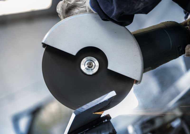 Disque à tronçonner inox 230x2x22,23mm - BOSCH - 2608600096