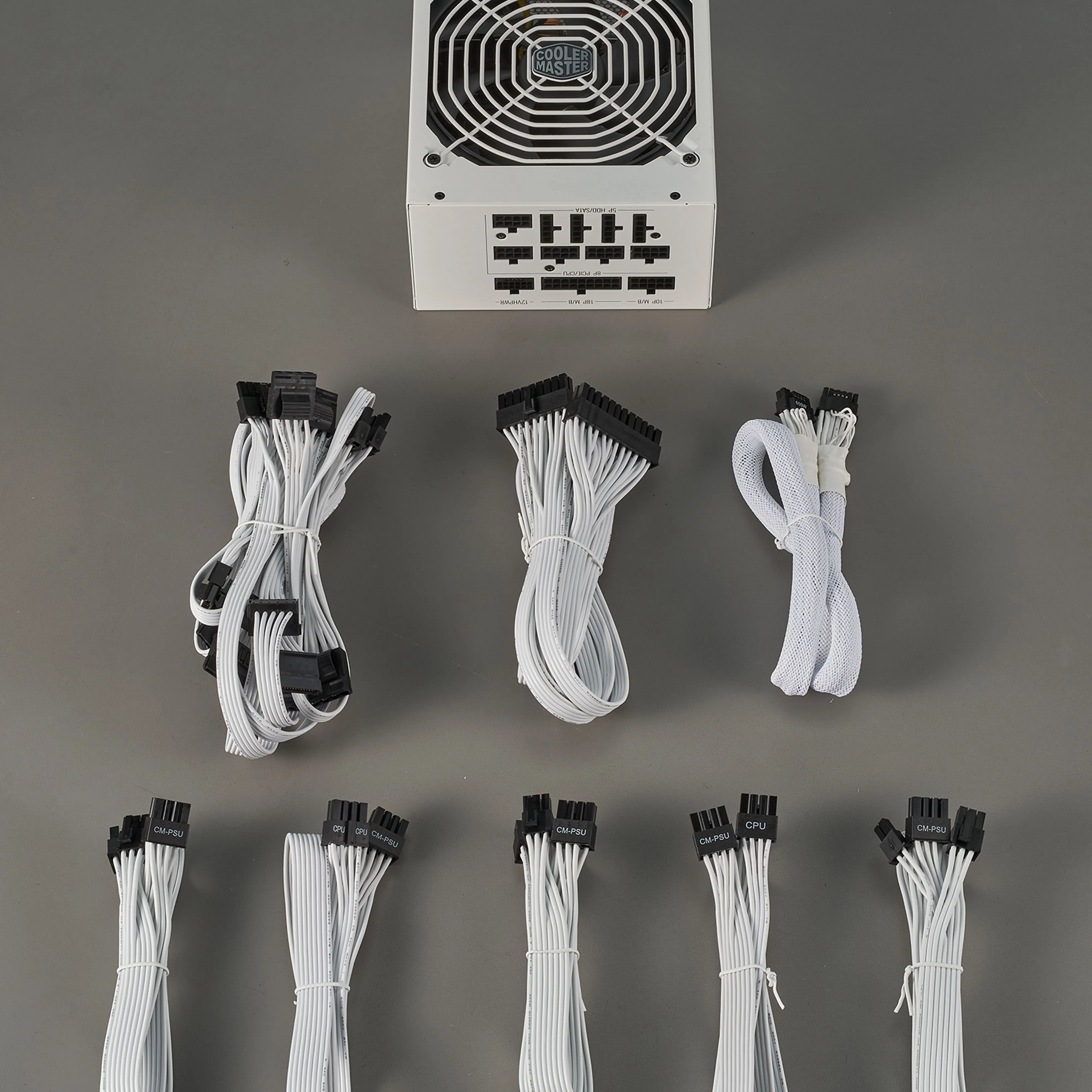 Alimentation ATX Cooler Master MWE Gold V2 - 1050W (Blanc)