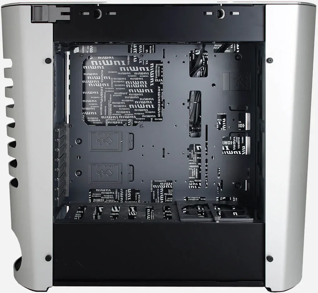 Boitier Grand Tour E-ATX InWin 915 RGB avec panneau vitré (Argent)