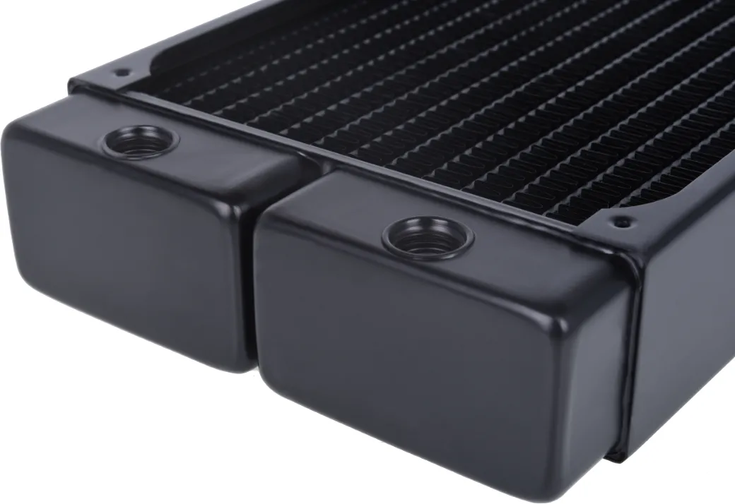 Radiateur pour Watercooling Alphacool NexXxoS XT45 v2 140mm (Noir)