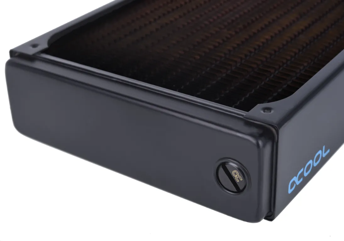 Radiateur pour Watercooling Alphacool NexXxoS XT45 v2 140mm (Noir)