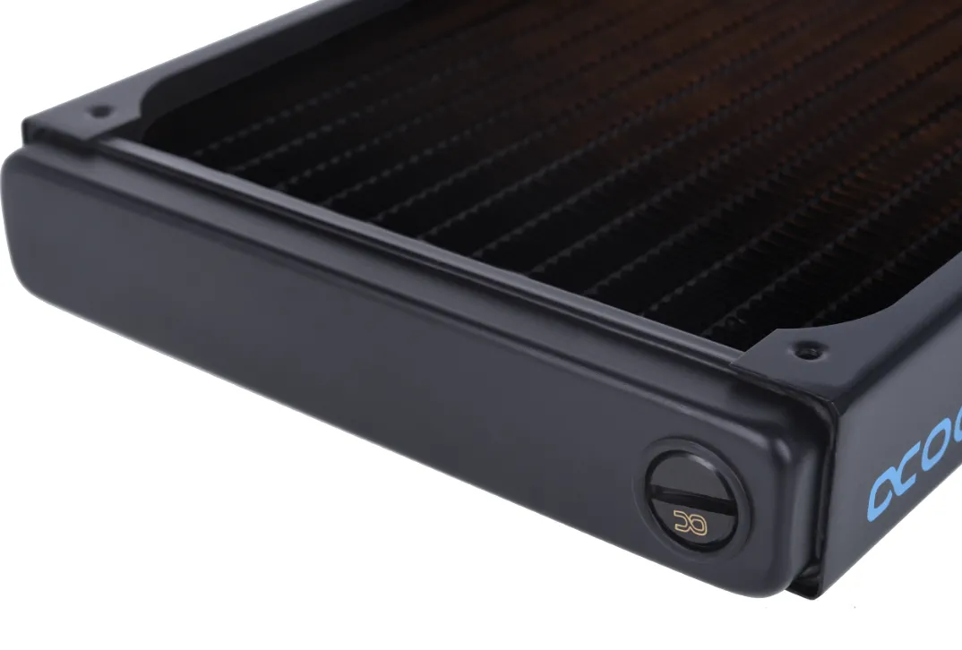 Radiateur pour Watercooling Alphacool NexXxoS ST30 V2 - 140mm (Noir)