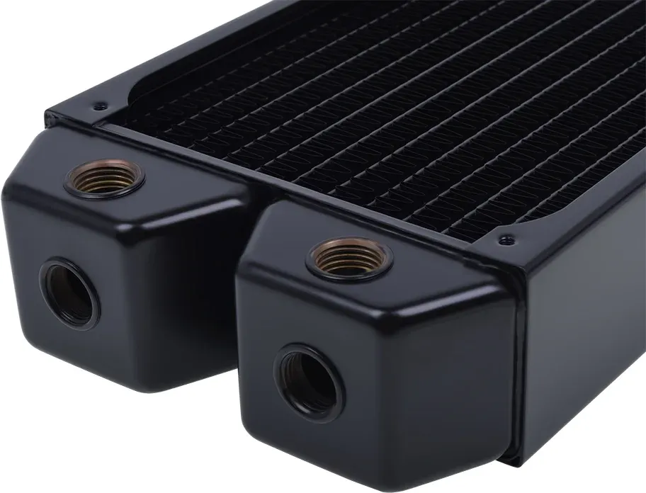 Radiateur pour Watercooling Alphacool NexXxoS XT45 - 240mm (Noir)