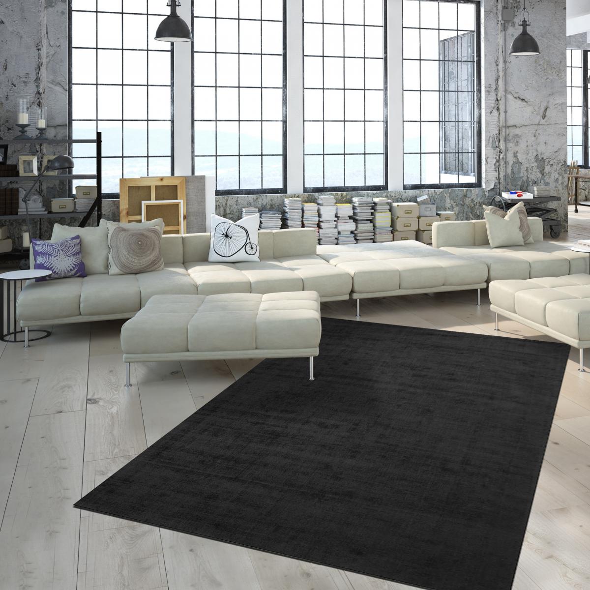 Tapis salon NEO UNI en polyester doux et soyeux Fait main Care&Fair